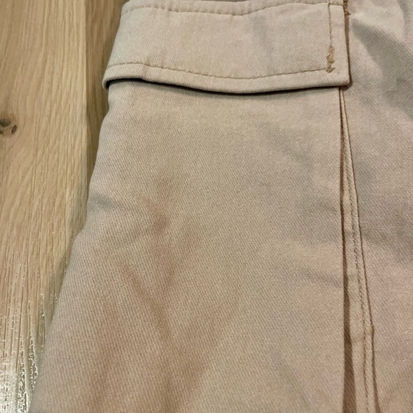 Cargo drawstring pants (size 10-12) - Picture 4 of 4